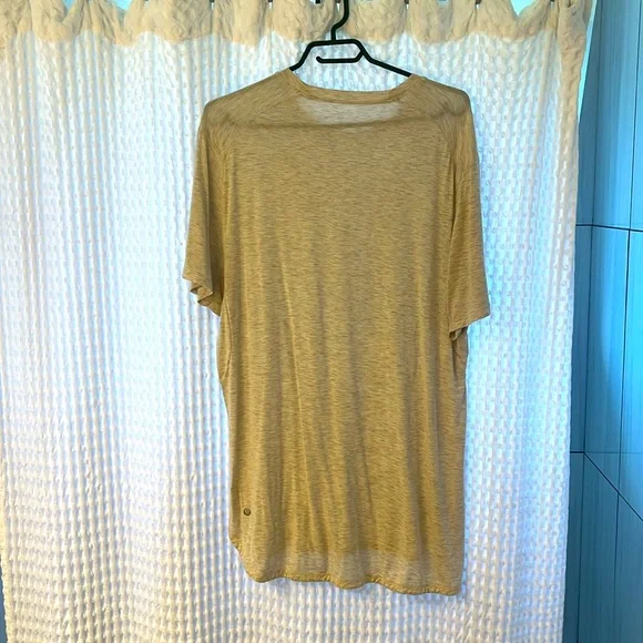 Lululemon Balancer Tee - Picture 2 of 3